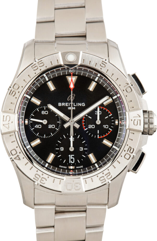 Pre-Owned Breitling Avenger B01 Chronograph 42 Black Dial