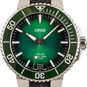 Oris Aquis Date Calibre 400 Steel on Rubber Strap Green Dial