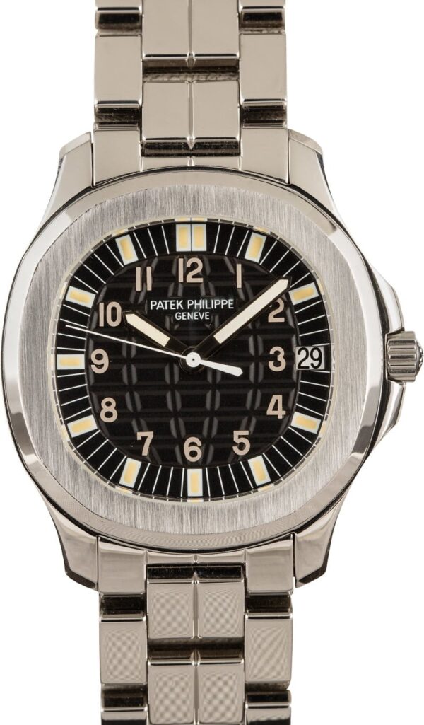 Pre-Owned Patek Philippe Aquanaut